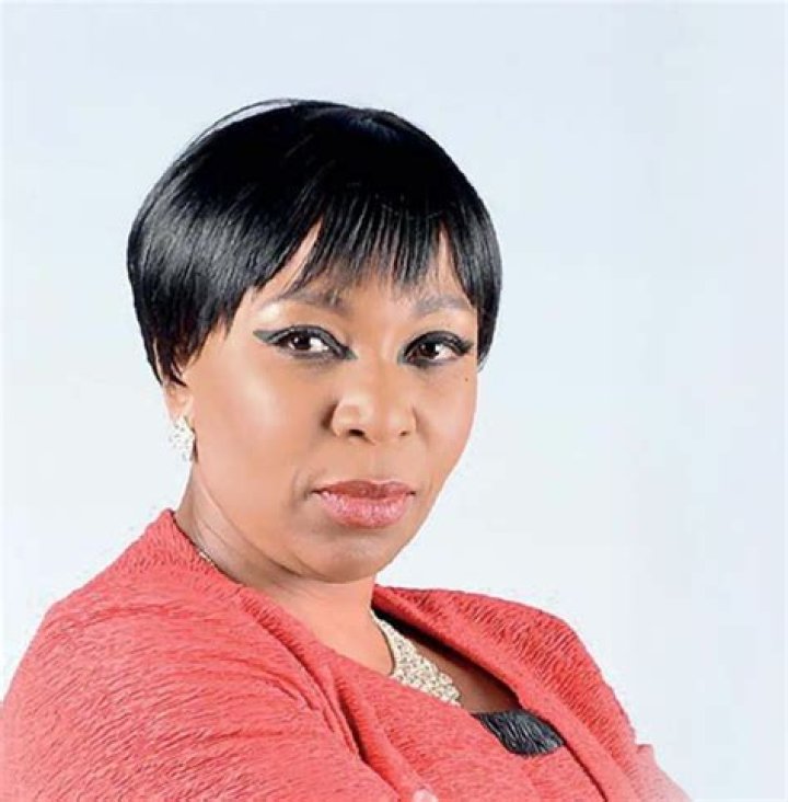 Vatiswa Ndara Biography, Age, Height, Husband, Net Worth, Family