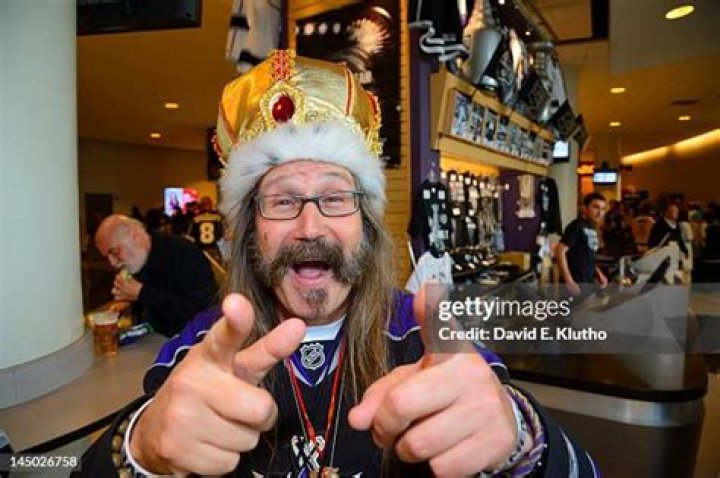 Vic Jacobs Biography, Age, Height, Wife, Net Worth, Family