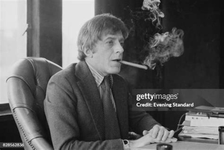 Victor Lownes Biography, Age, Height, Wife, Net Worth, Family