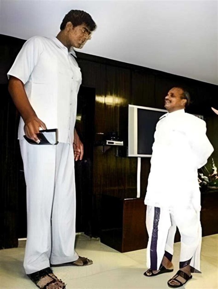 Vikas Uppal Biography, Age, Height, Wife, Net Worth, Family