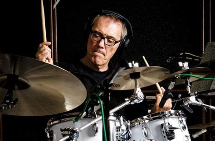 Vinnie Colaiuta Biography, Age, Height, Wife, Net Worth, Family