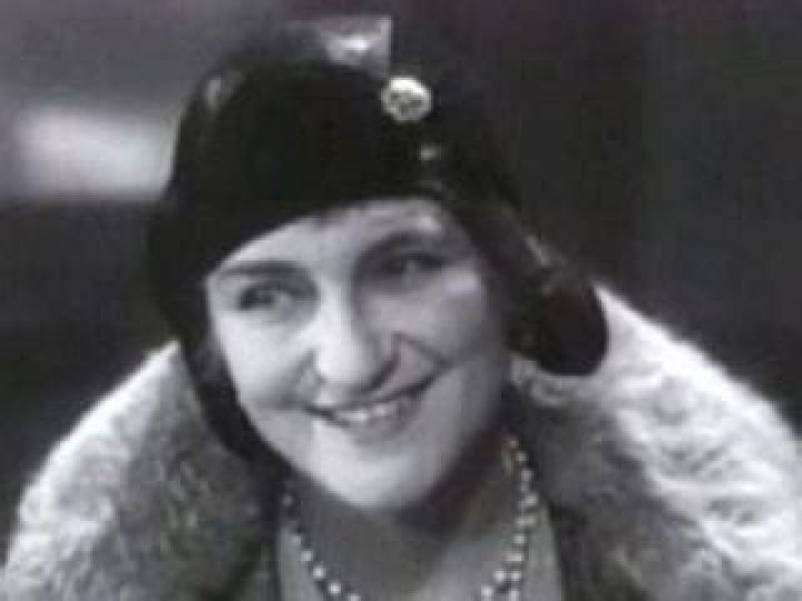 Violet Farebrother Biography, Age, Height, Husband, Net Worth, Family