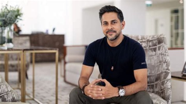 Vishen Lakhiani Biography, Age, Height, Wife, Net Worth, Family