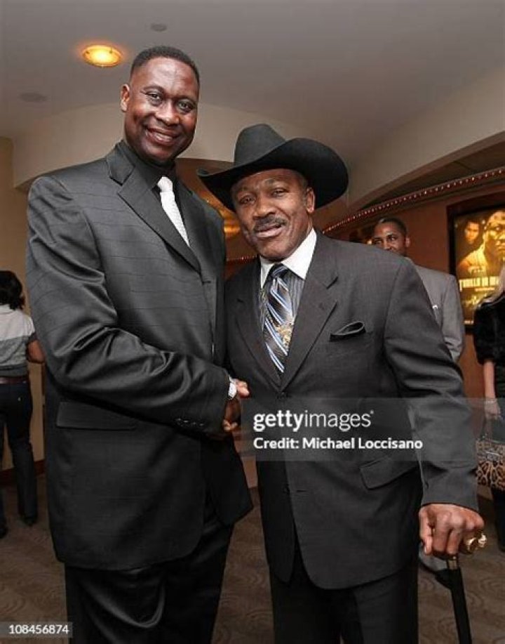 Walter Berry biografía, edad, altura, esposo, net worth, familia