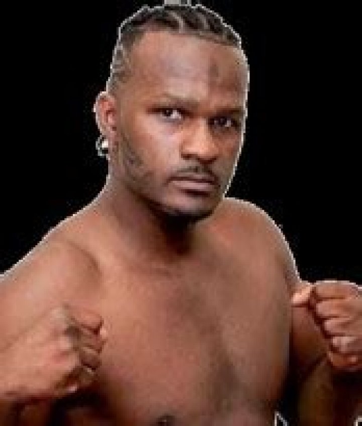 Wendell Roche Biography, Age, Height, Wife, Net Worth, Family