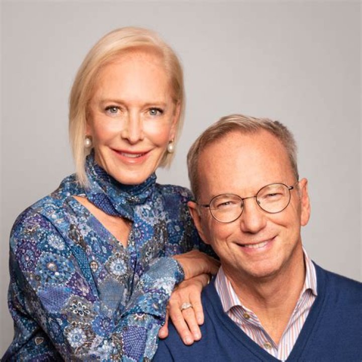 Wendy Schmidt Biography, Age, Height, Husband, Net Worth, Family