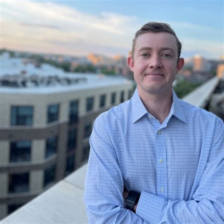 William Hurd Biography, Age, Height, Wife, Net Worth and Family