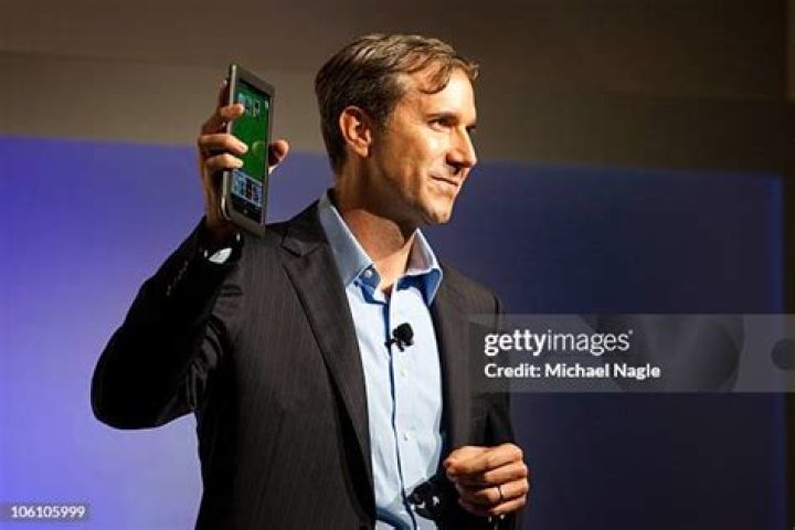 William J. Lynch Jr. Biography, Age, Height, Wife, Net Worth, Family