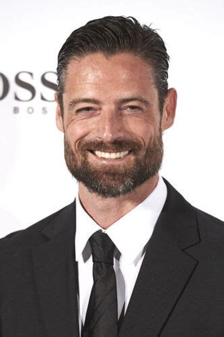 William Miller biografía, edad, altura, esposo, net worth, familia