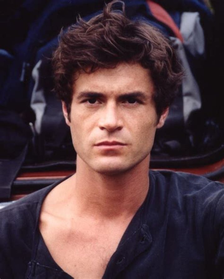 Yannick Renier Biography, Age, Height, Wife, Net Worth, Family