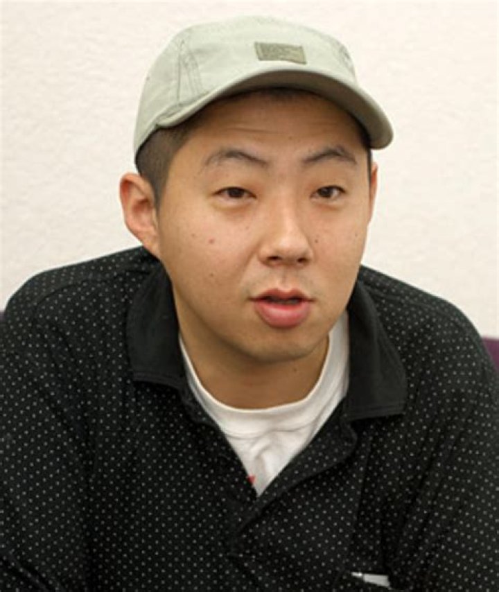 Yoshiyoshi Arakawa Biography, Age, Height, Wife, Net Worth, Family