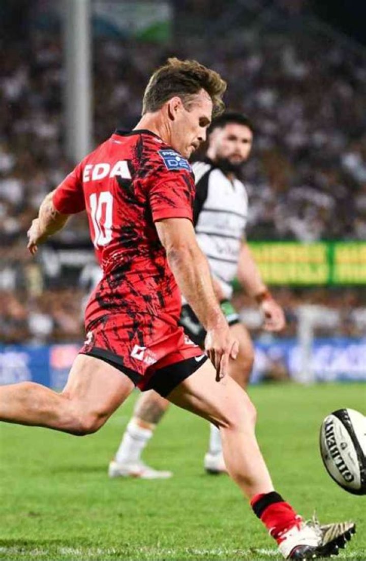 Zack Holmes Biography, Age, Height, Wife, Net Worth, Family