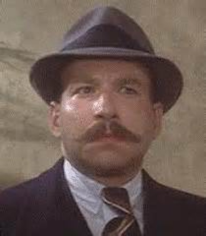 Zale Kessler Biography, Age, Height, Wife, Net Worth, Family