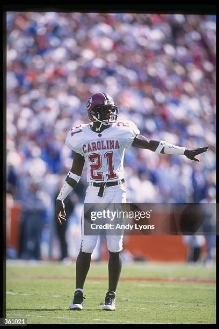 Zola Davis Biography, Age, Height, Wife, Net Worth, Family